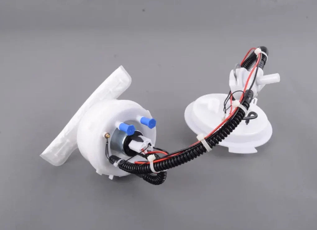 NEW BMW 6 CABRIO F12 FUEL PUMP 16117260636 7260636 ORIGINAL