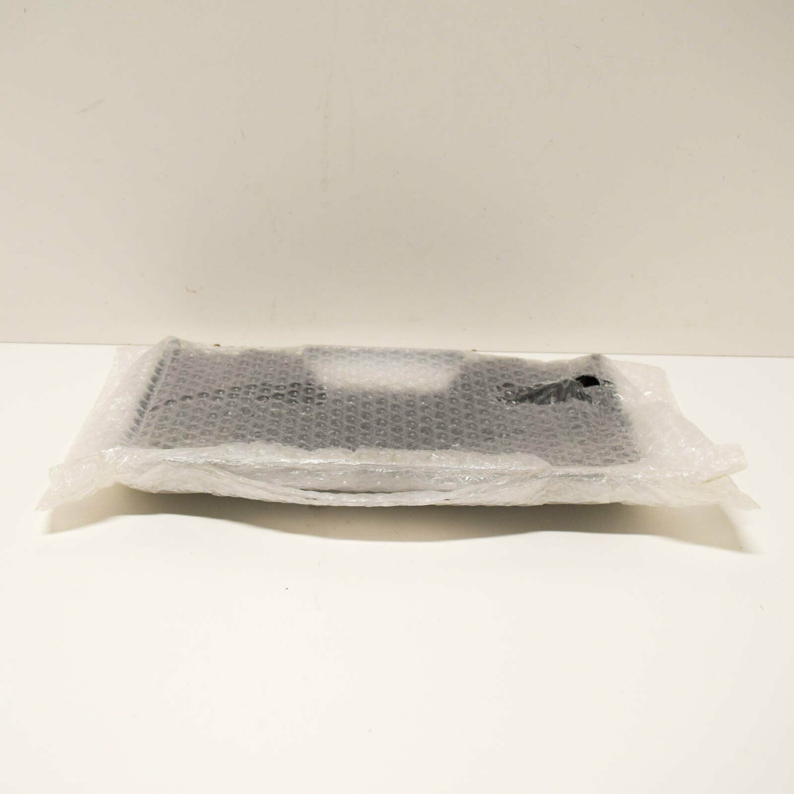 NEW VW PASSAT B7 REAR BUMPER TOW HITCH COVER 3AF807397A U34 ORIGINAL