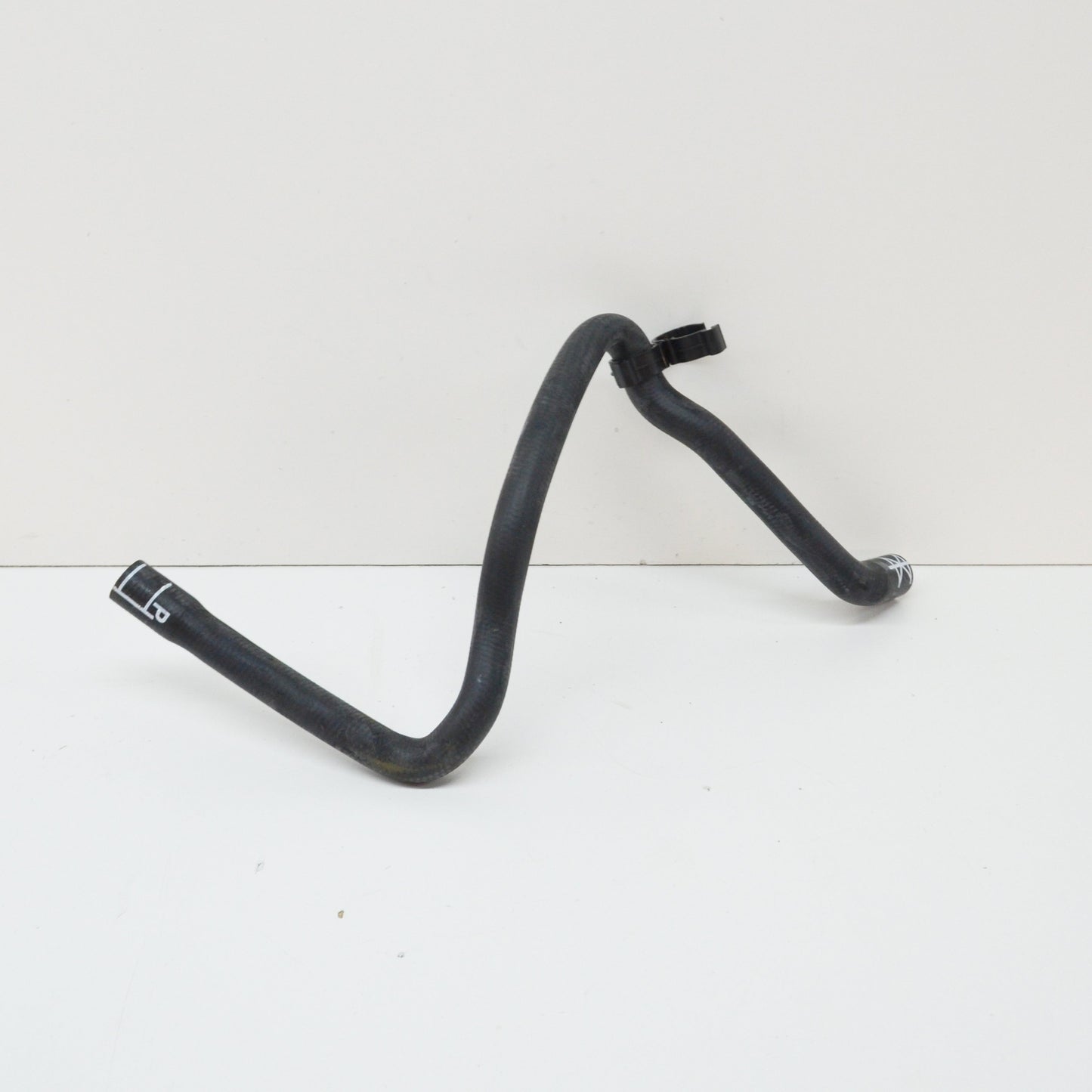 NEW AUDI A3 8P ENGINE COOLANT HOSE 1K0122063G ORIGINAL