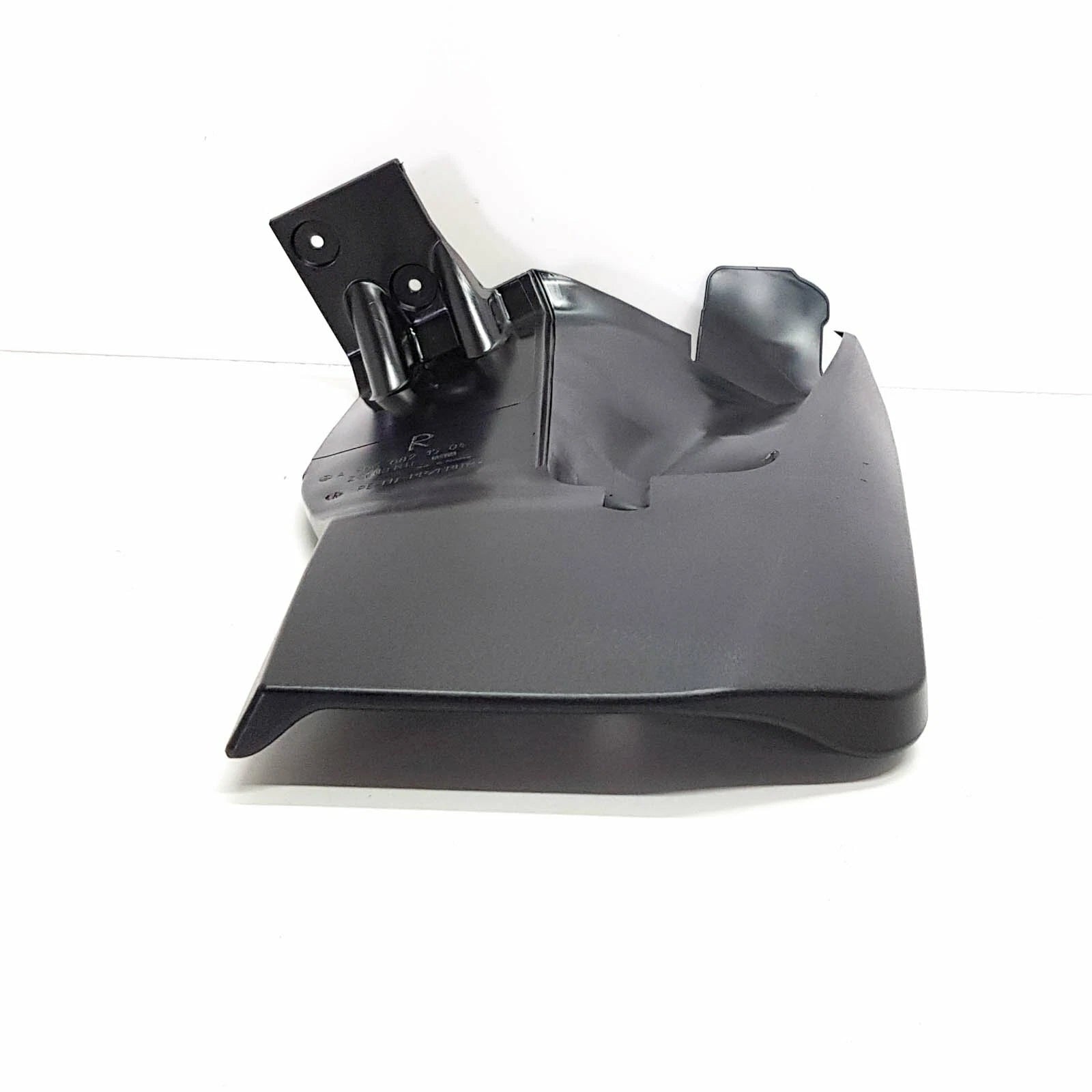 NEW MERCEDES-BENZ SPRINTER 906 REAR RIGHT SPLASH GUARD A90688215049051