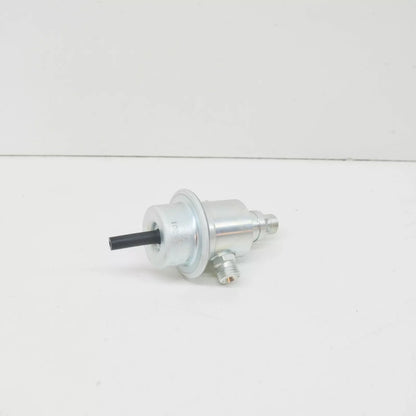 NEW MB E-CLASS W124 FUEL PRESSURE REGULATOR A0000780392 3.0 PETROL ORIGINAL