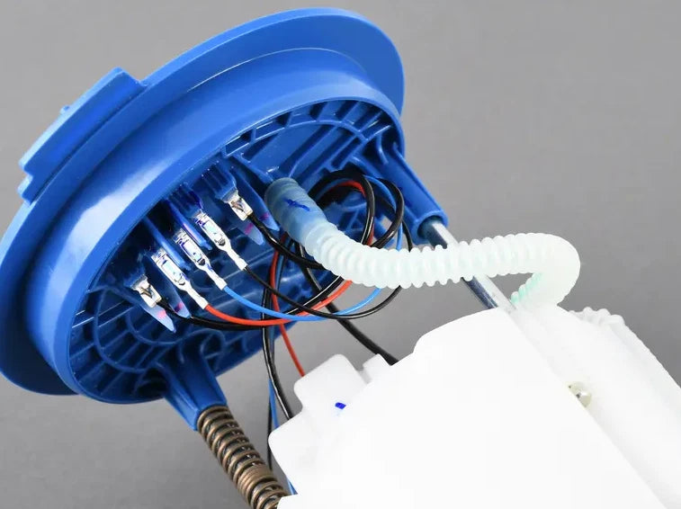 NEW VW GOLF VII 5G MK7 FUEL PUMP WITH SENDING UNIT 5WA919051P ORIGINAL