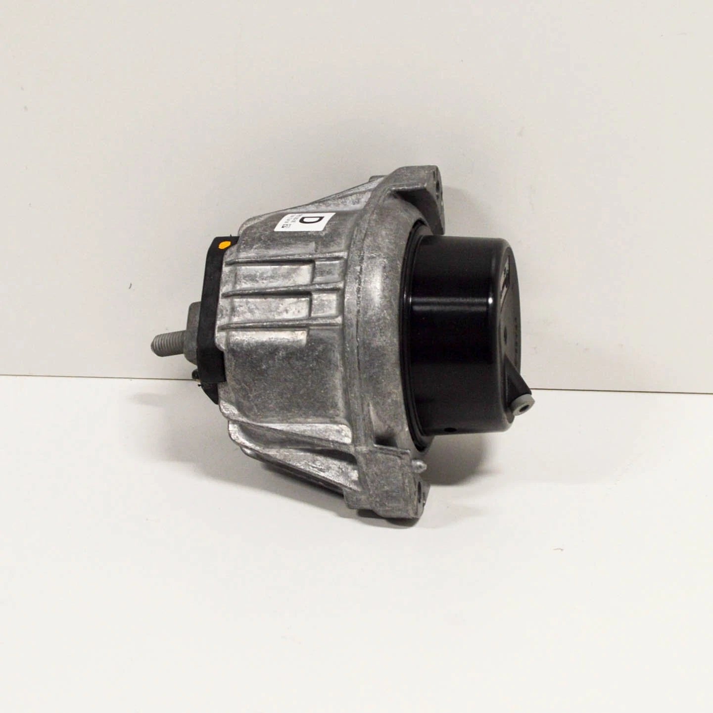 NEW BMW 3 E92 ENGINE MOUNT 22116760332 6760332 ORIGINAL