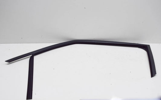 NEW AUDI A3 8P FRONT LEFT DOOR WINDOW GUIDE 8P3837439D ORIGINAL