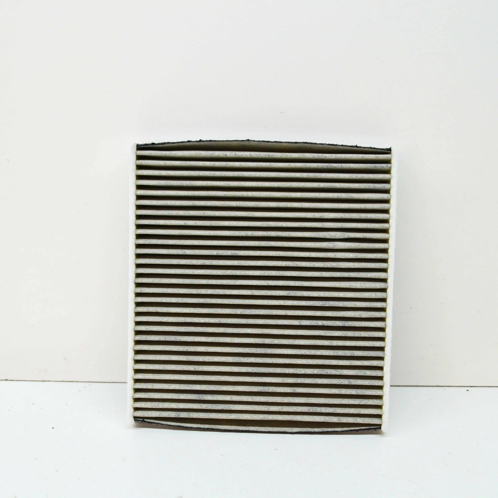 NEW AUDI A3 8V INTERIOR AIR FILTER 5Q0819669