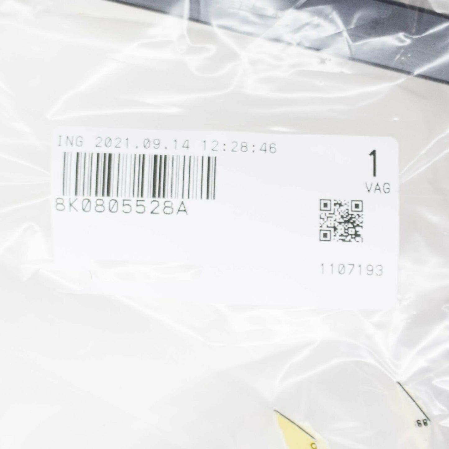 NEW AUDI A4 B8 RIGHT RADIATOR CORE SUPPORT MOUNT BRACE 8K0805528A ORIGINAL