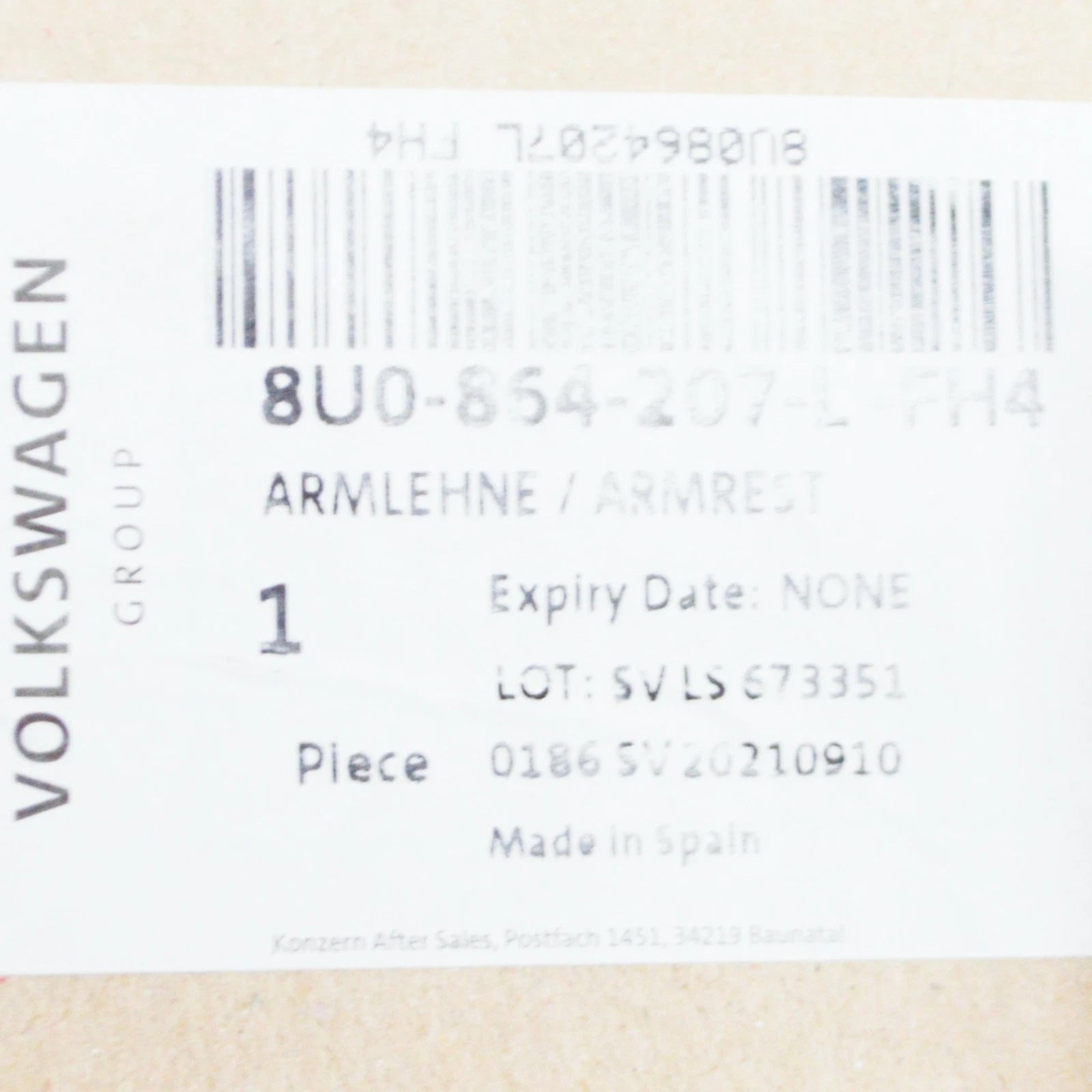 NEW AUDI Q3 8U FRONT CENTER CONSOLE ARM REST 8U0864207LFH4