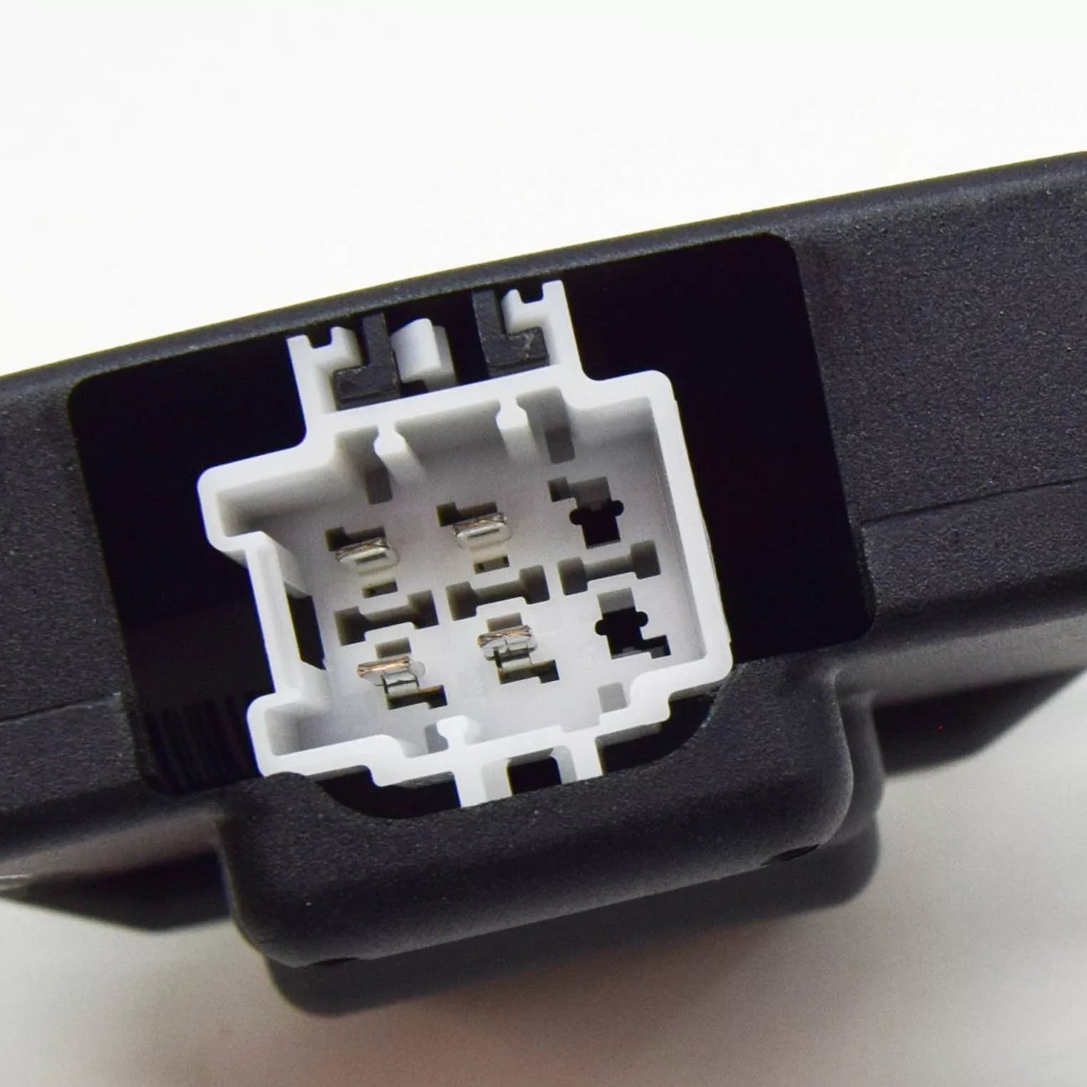 NEW MERCEDES-BENZ GLE W167 PYROFUSE FUSE BOX A0005404716 ORIGINAL