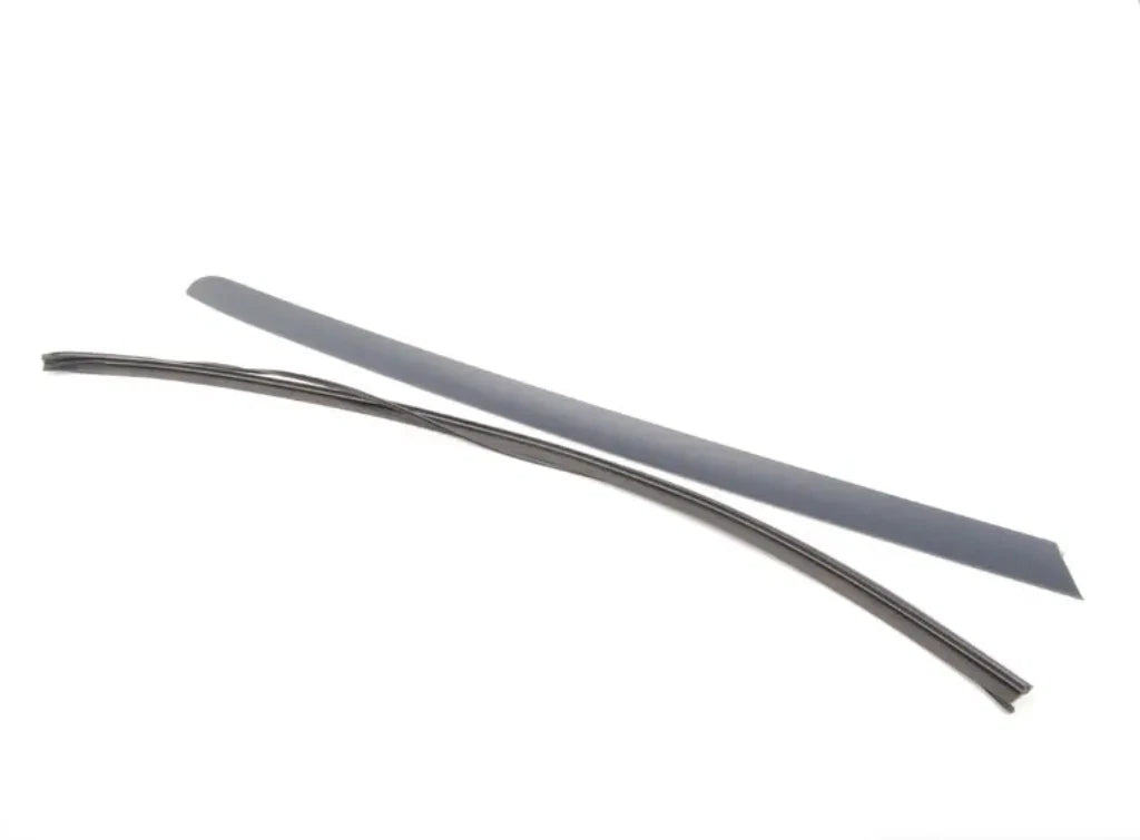 NEW BMW X3 E83 FRONT LEFT PRIMED DRIP MOULDING 51313420829 3420829 ORIGINAL