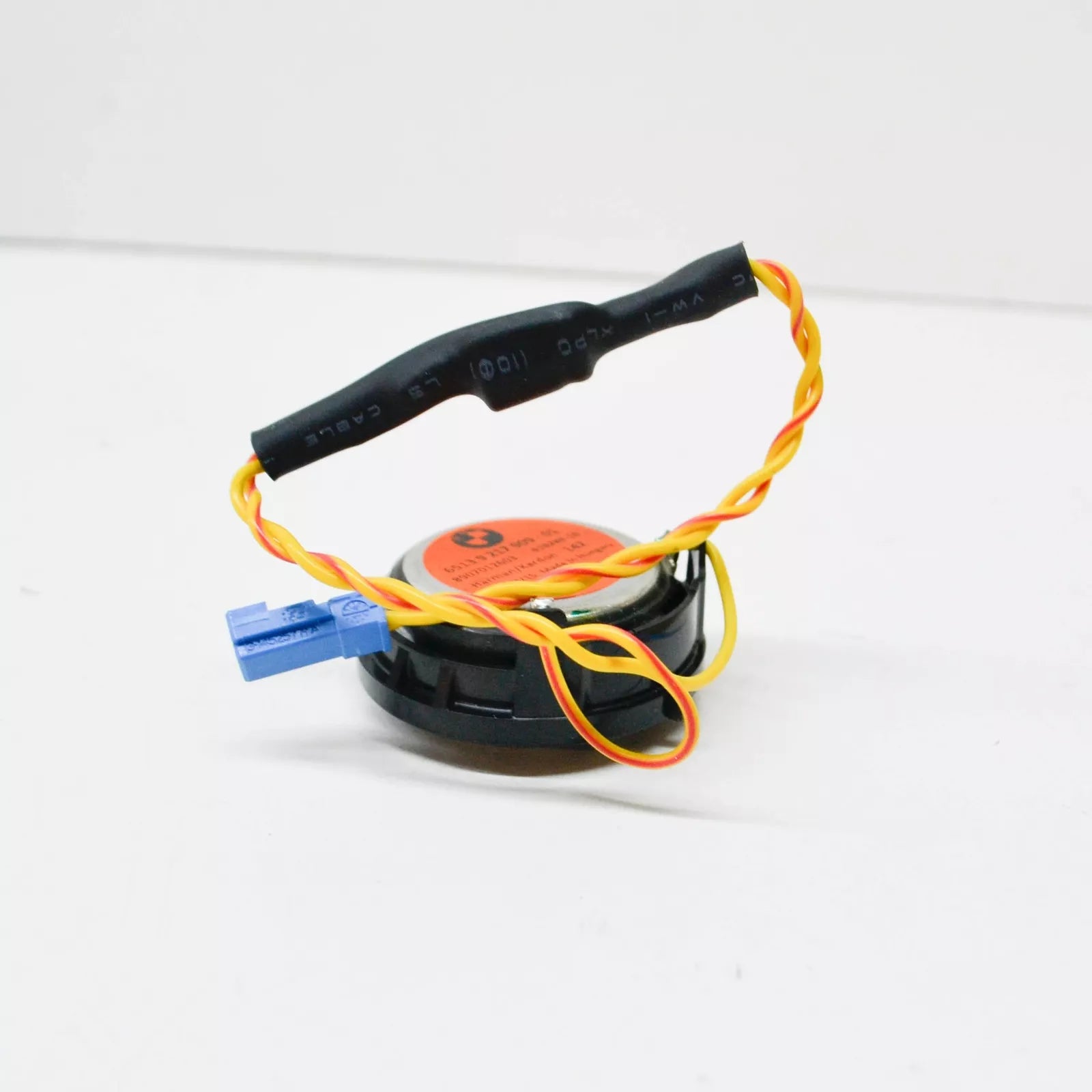 NEW BMW 1 E81 REAR HARMAN KARDON TWEETER 65139217909 9217909 ORIGINAL