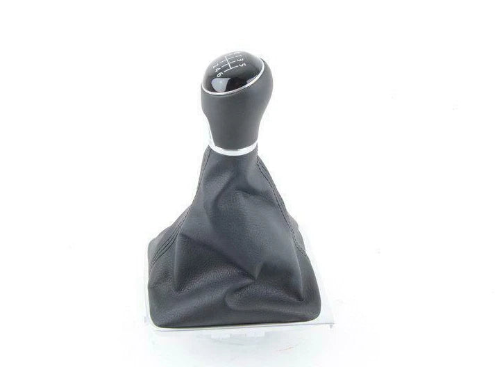 NEW VOLKSWAGEN CC GEAR SHIFT KNOB LEATHER WITH TRIM 3AA711113FIRC ORIGINAL