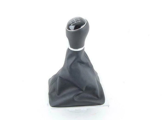 NEW VOLKSWAGEN CC GEAR SHIFT KNOB LEATHER WITH TRIM 3AA711113FIRC ORIGINAL