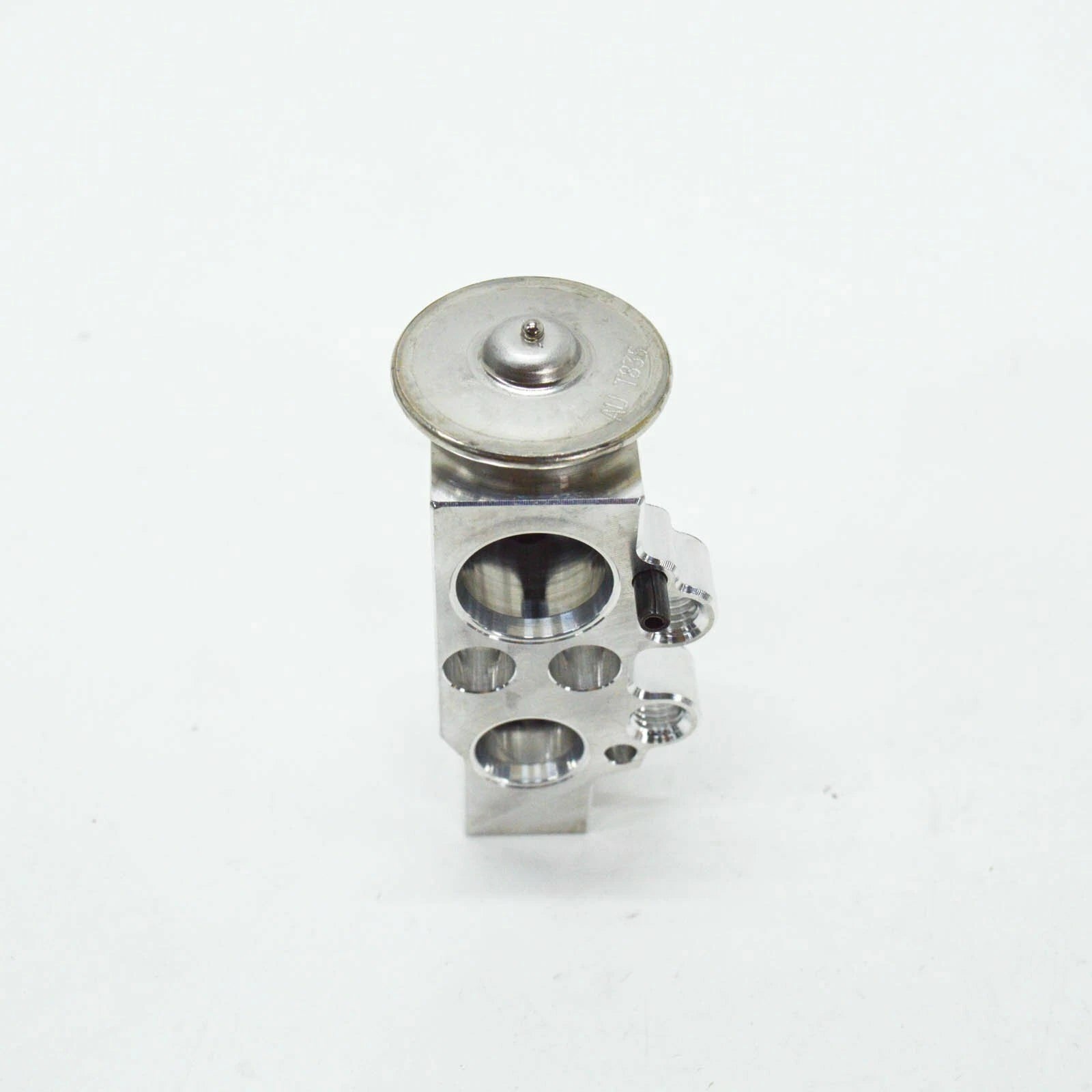 NEW AUDI A4 B8 EXPANTION VALVE AIR CONDITIONING 8T0820679A