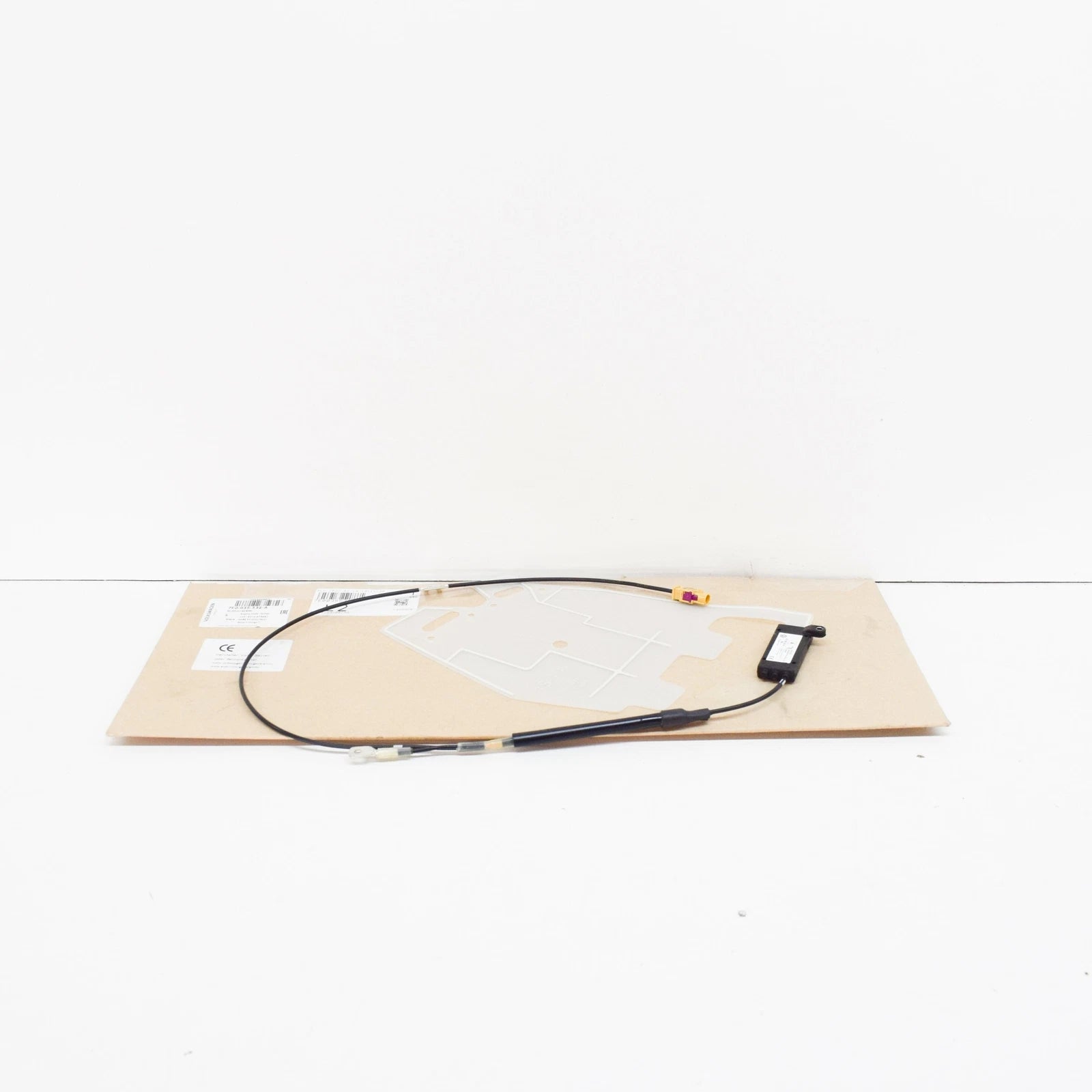 NEW VW TRANSPORTER T5 CALI WING MIRROR AERIAL 7E0035532A