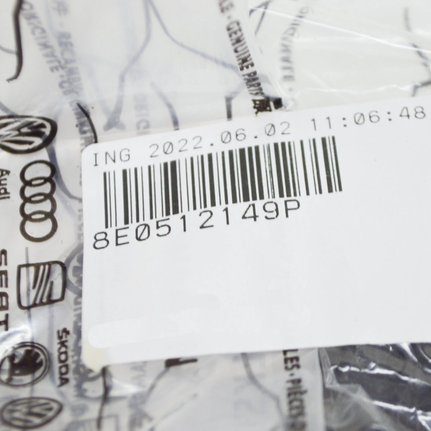 NEW AUDI A4 B7 REAR UPPER AXLE SPRING SUPPORT PLATE 8E0512149P ORIGINAL