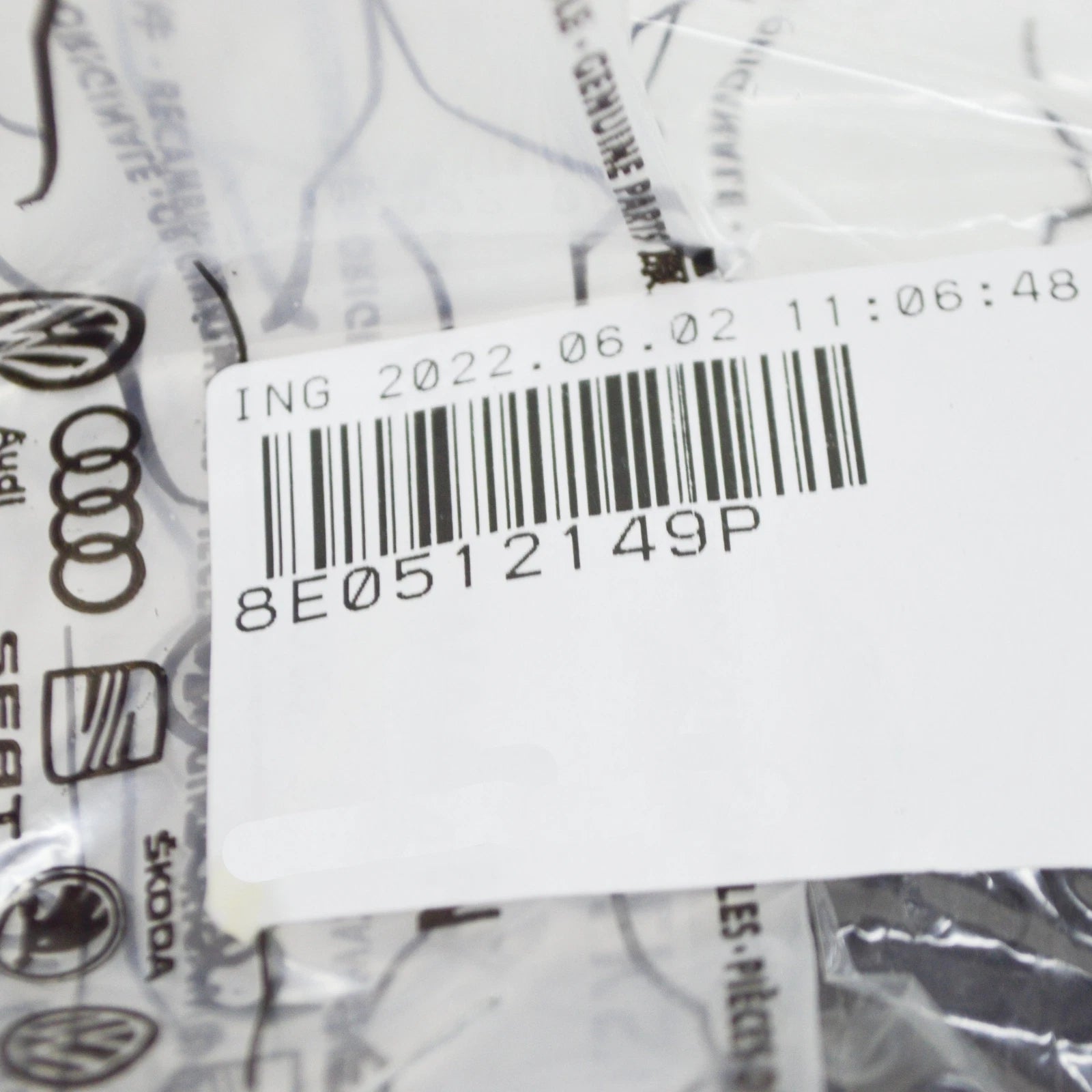 NEW AUDI A4 B7 REAR UPPER AXLE SPRING SUPPORT PLATE 8E0512149P ORIGINAL