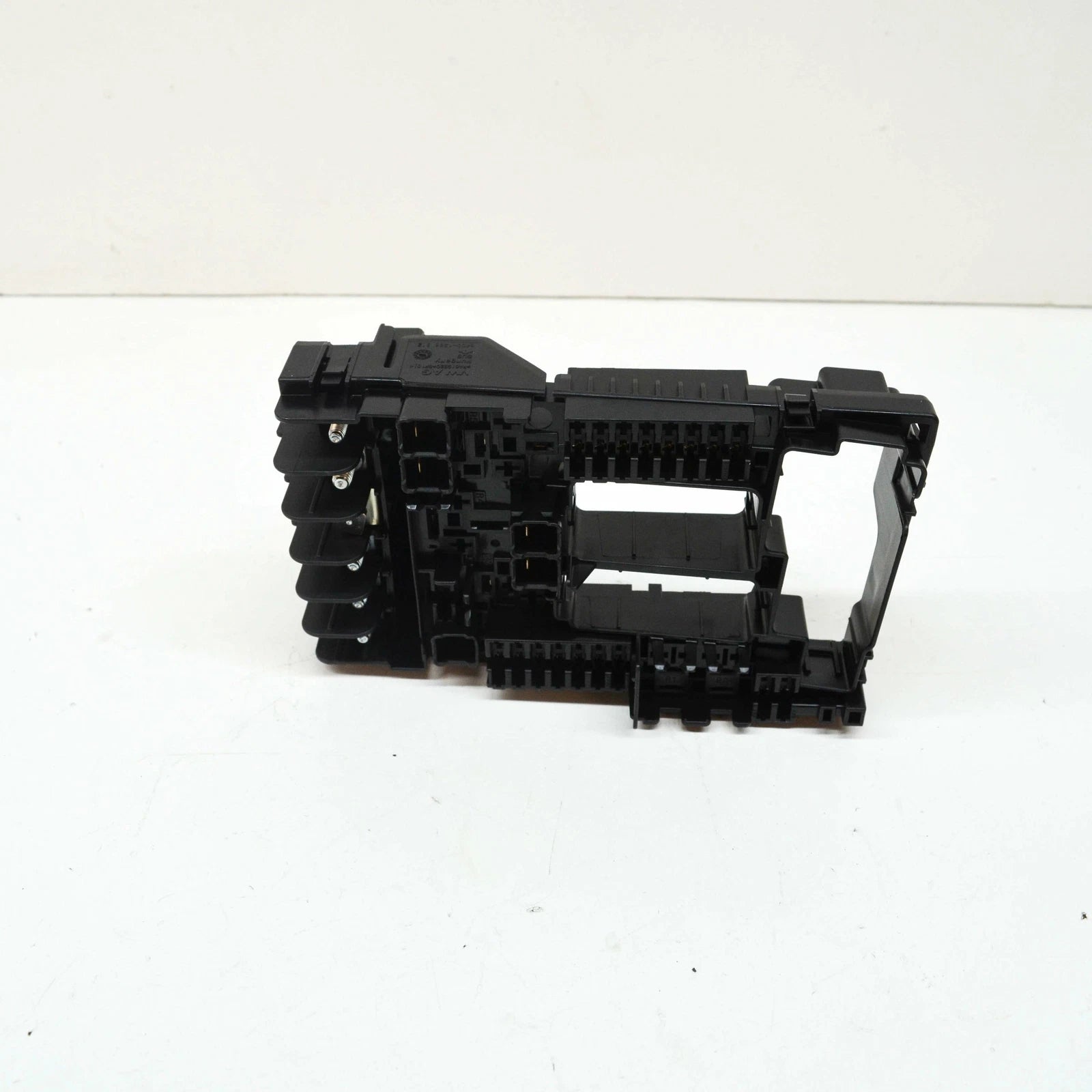 NEW AUDI A3 CABRIO 8V LEFT SIDE FUSE BOX HOLDER 5Q0937125H