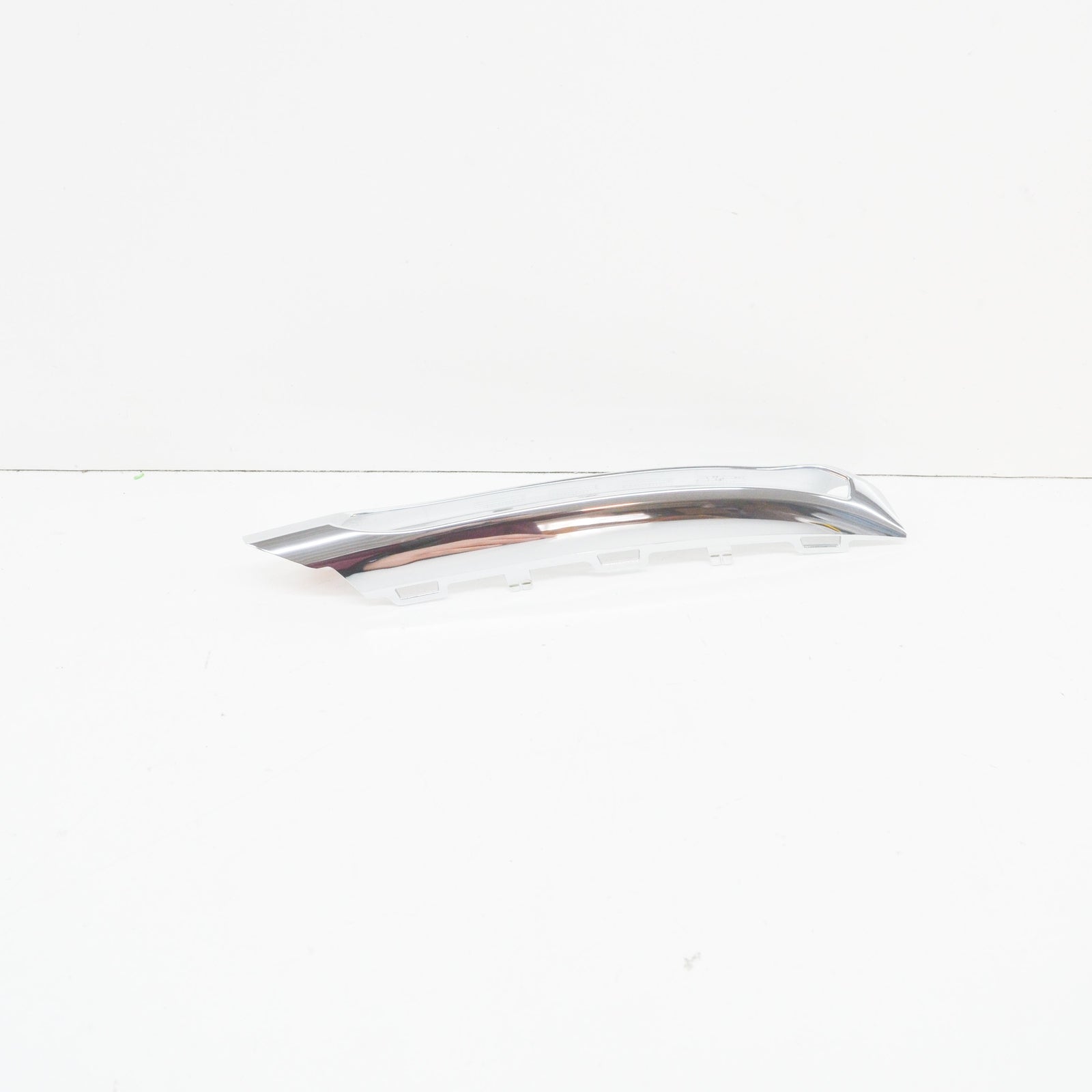 NEW MERCEDES-BENZ E-CLASS COUPE C207 FRONT LEFT BUMPER COVER A2078850474