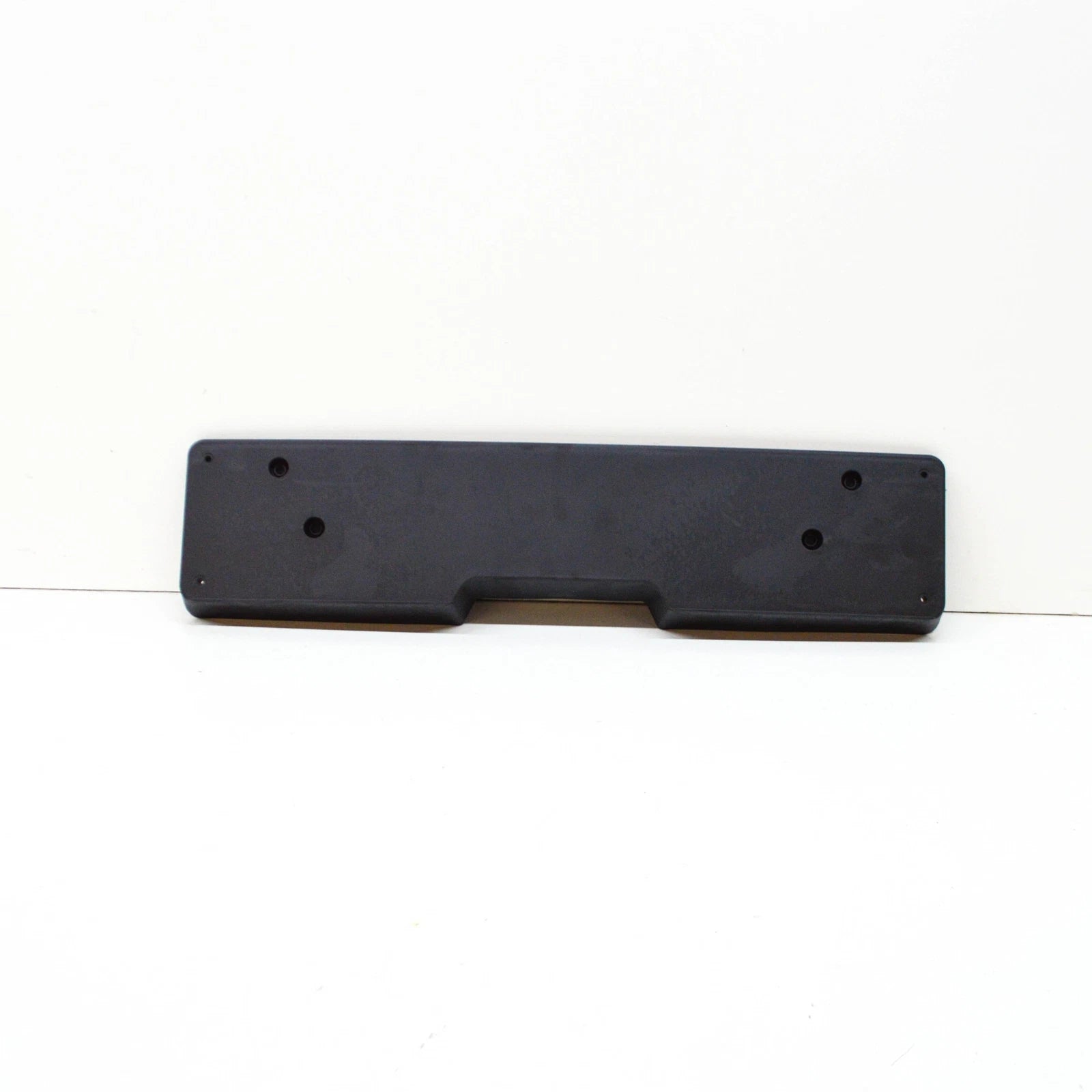 NEW BMW 7 G11 G12 M ECE FRONT BUMPER LICENSE NUMBER HOLDER 51138073422 ORIGINAL