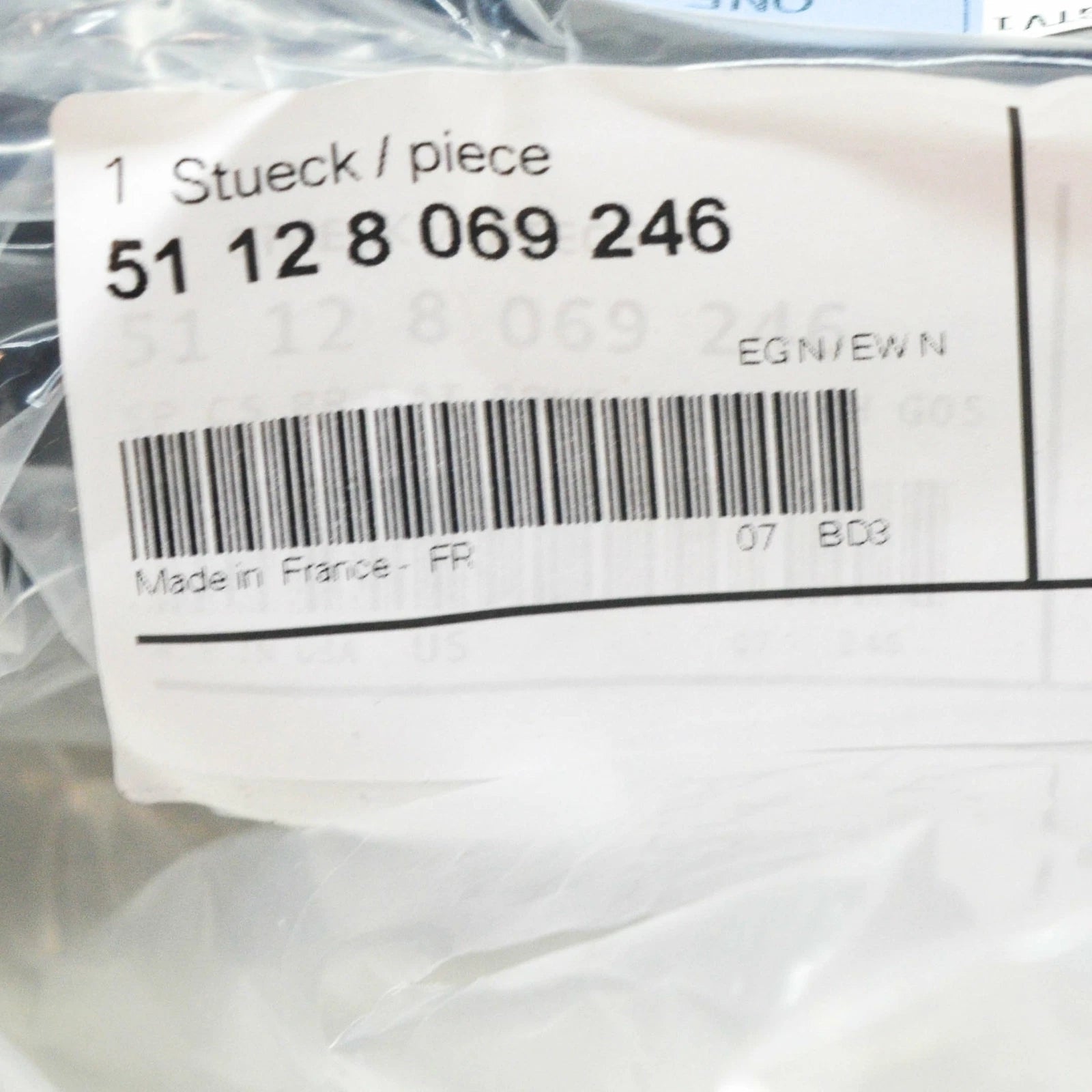 NEW BMW X5 G05 M REAR RIGHT INNER BUMPER BRACKET COVER M 51128069246 ORIGINAL