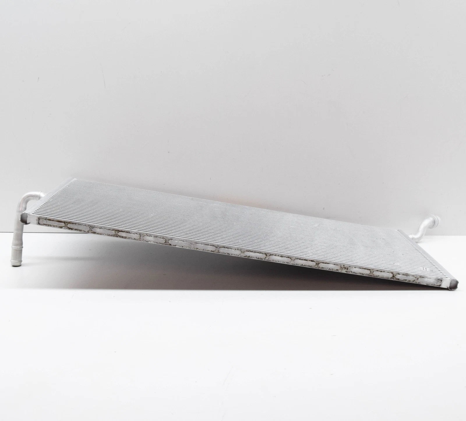 NEW MERCEDES-BENZ SLK R172 ENGINE LOW TEMPERATURE RADIATOR A1725000003 ORIGINAL