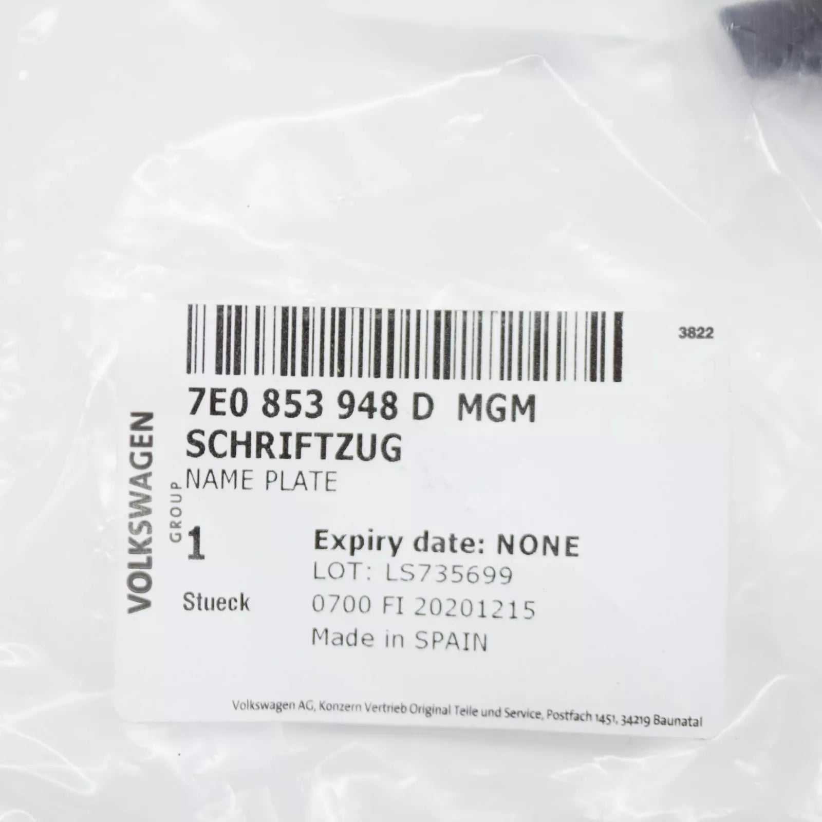 NEW VW TRANSPORTER T6 RADIATOR GRILLE '4 MOTION' EMBLEM 7E0853948DMGM