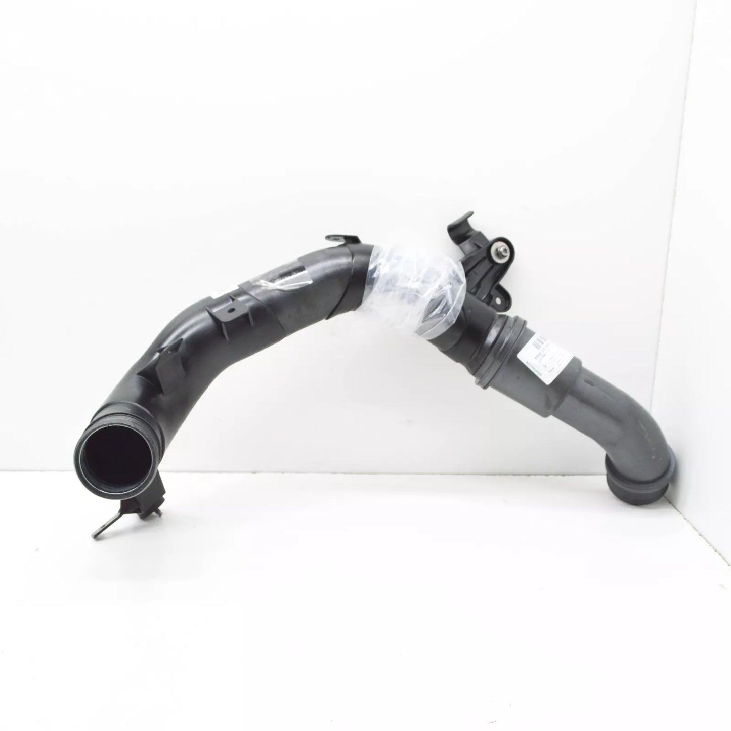 NEW VOLKSWAGEN ARTEON 3H7 CHARGE AIR TUBE 5WA145840D ORIGINAL