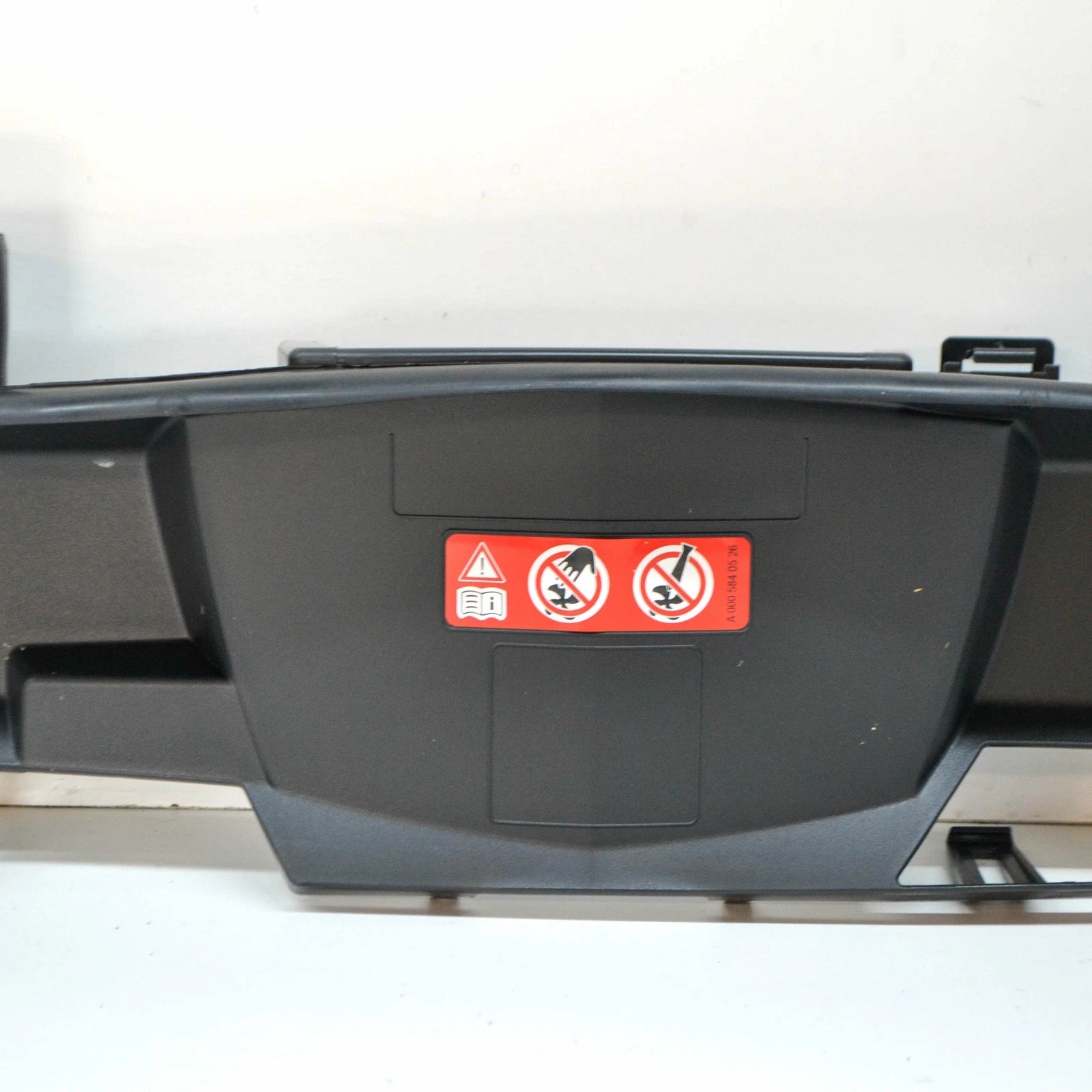 NEW MERCEDES-BENZ E W212 FRONT SLAM PANEL TOP COVER A2125000855 ORIGINAL