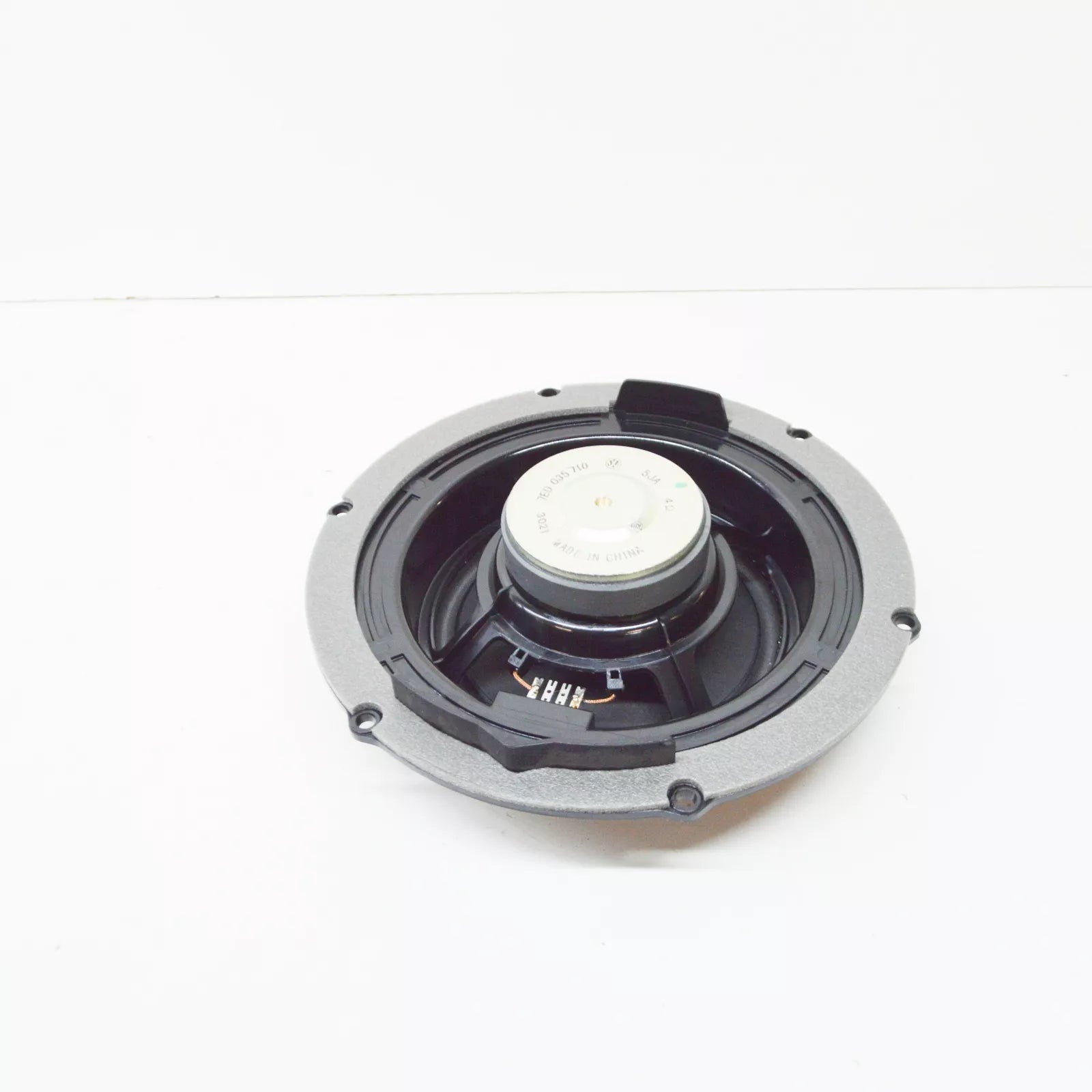 NEW VOLKSWAGEN TRANSPORTER T5 WIDE-BAND SPEAKER 7E0035710