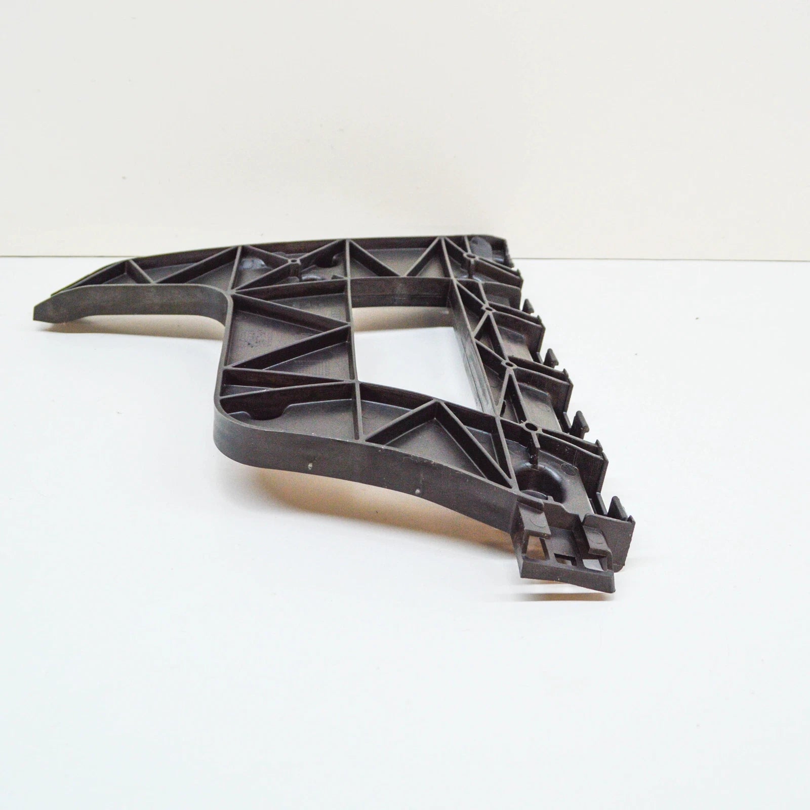 NEW AUDI A4 B8 REAR LEFT BUMPER GUIDE SECTION 8K5807453 ORIGINAL