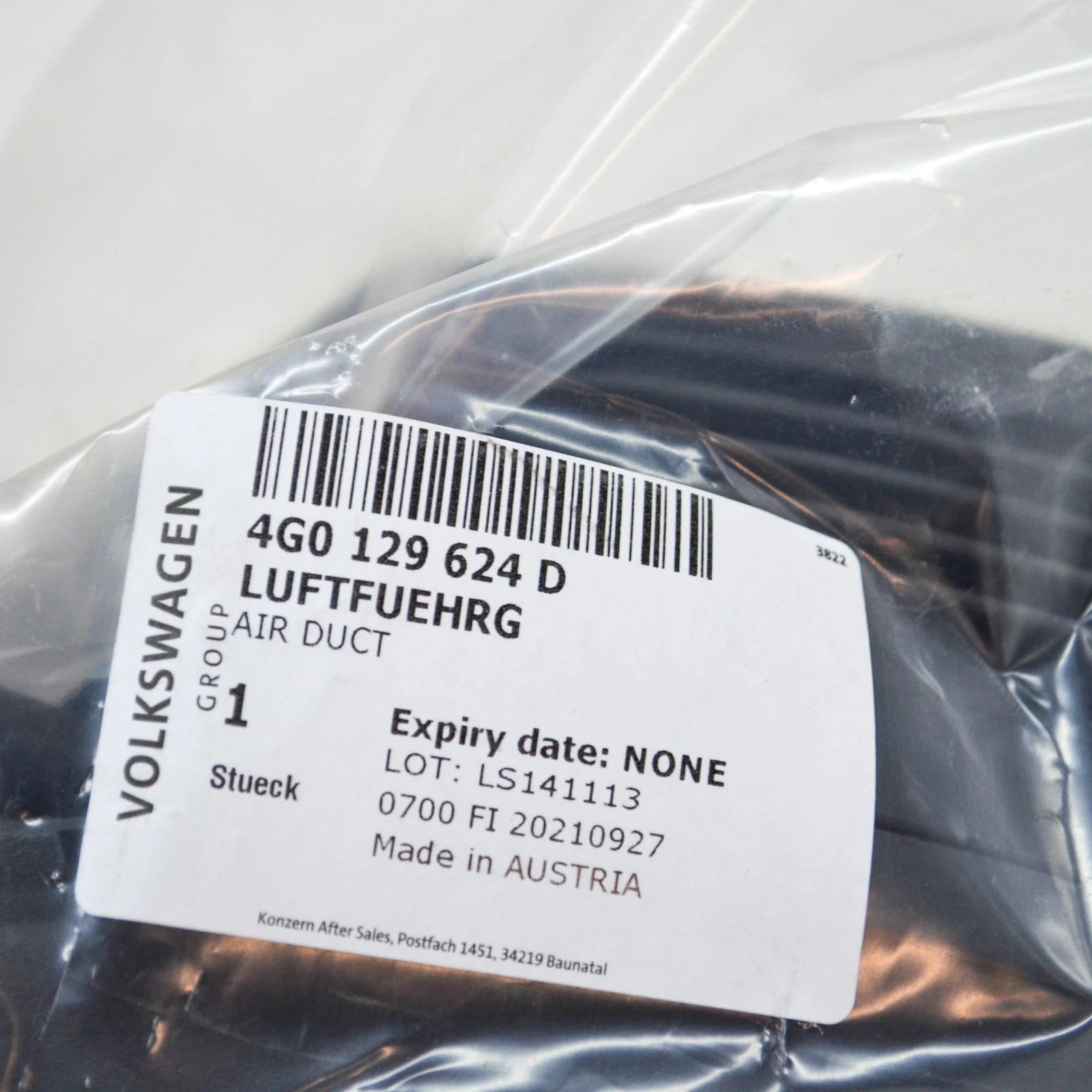 NEW AUDI A6 C6 RIGHT AIR INTAKE DUCT 4G0129624D