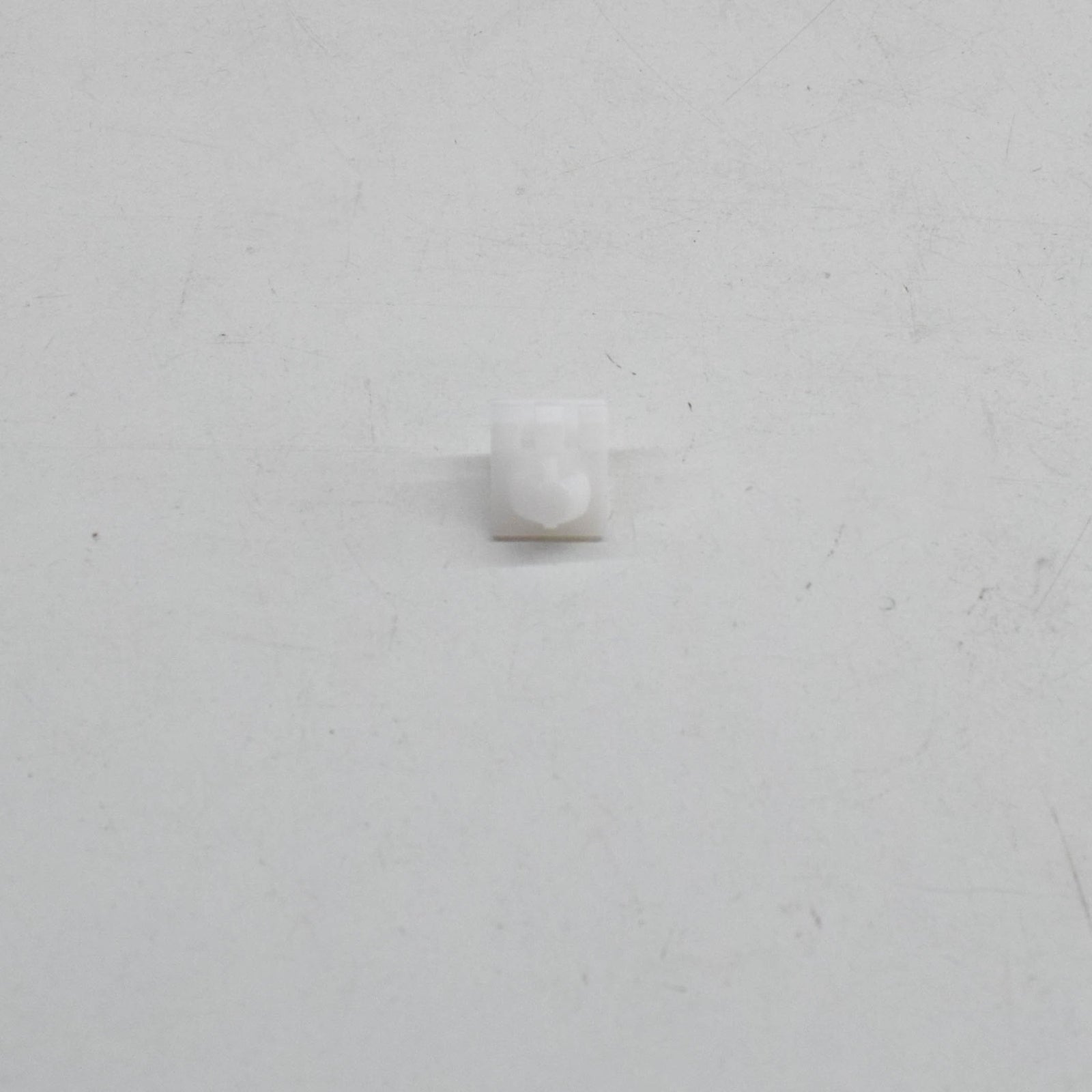 NEW MERCEDES-BENZ CLA COUPE C117 LEFT ROCKER MOLDING CLIP A0019910371 ORIGINAL