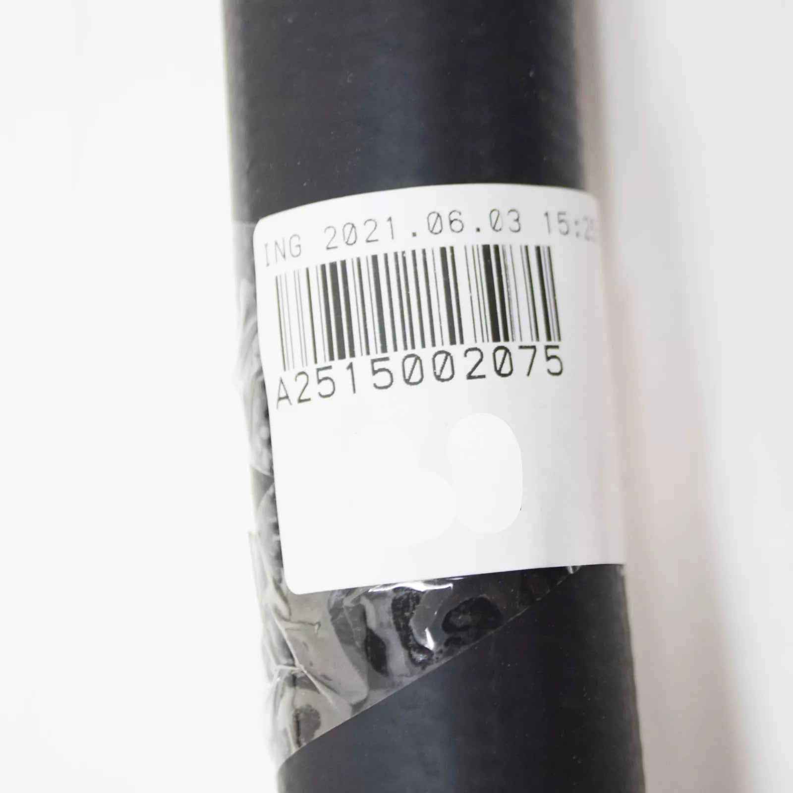 NEW MERCEDES R W251 WATER UPPER RADIATOR COOLANT HOSE A2515002075 ORIGINAL