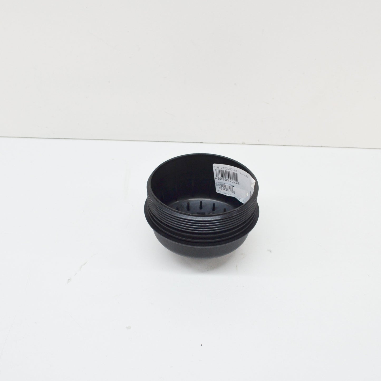 NEW MB ATEGO FUEL FILTER TANK CAP COVER A0000929205 ORIGINAL