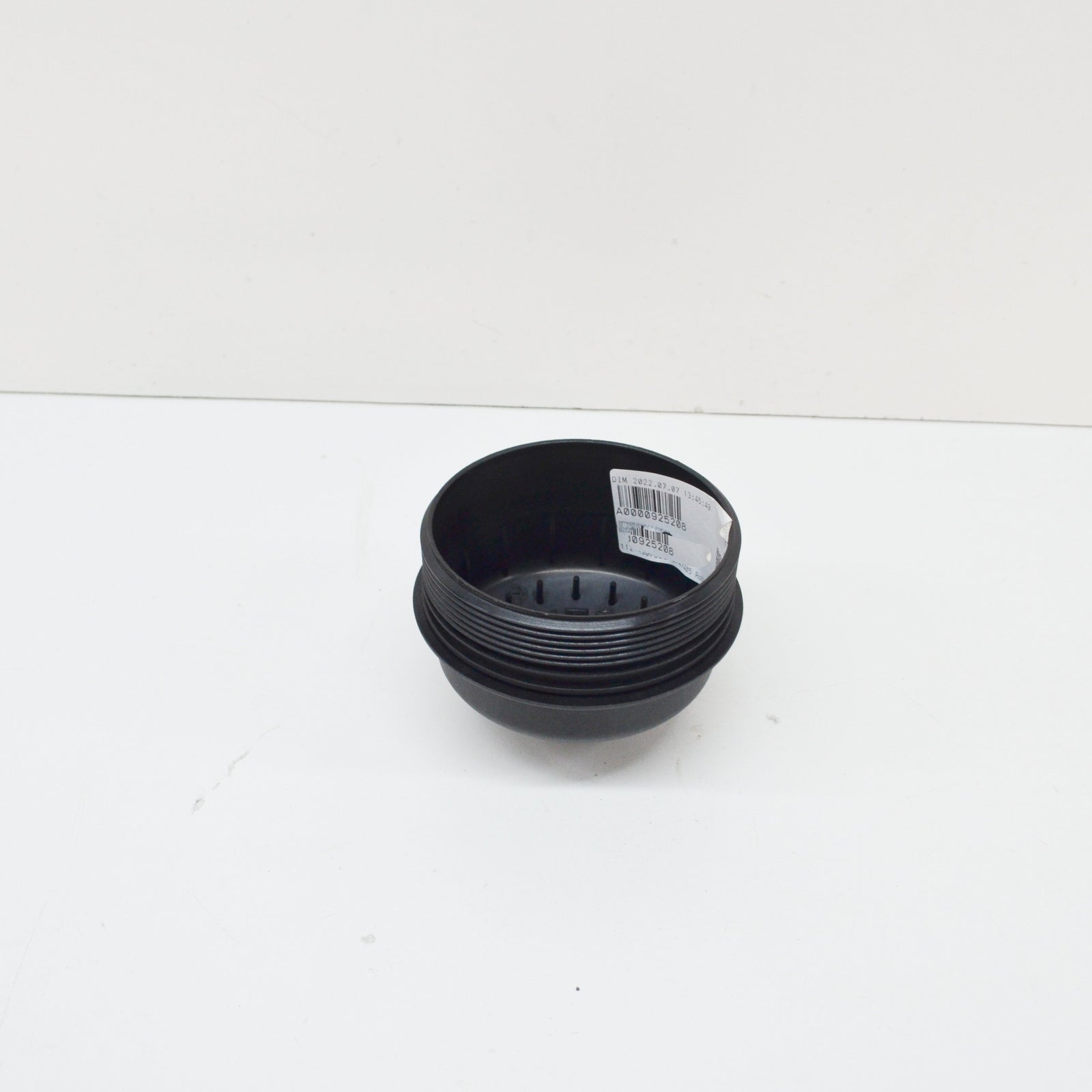 NEW MB ATEGO FUEL FILTER TANK CAP COVER A0000929205 ORIGINAL