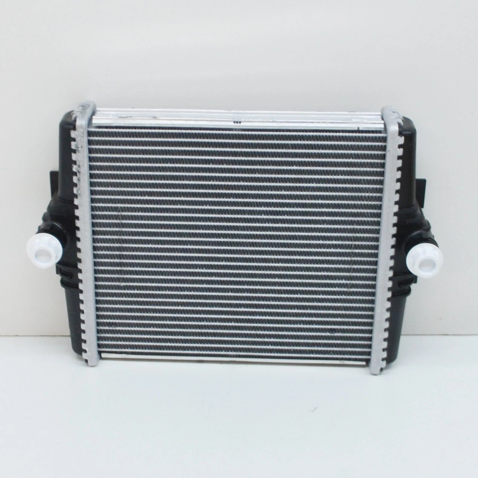 NEW BMW 2 COUPE F22 AUXILIARY COOLING RADIATOR 17118625447 8625447 ORIGINAL