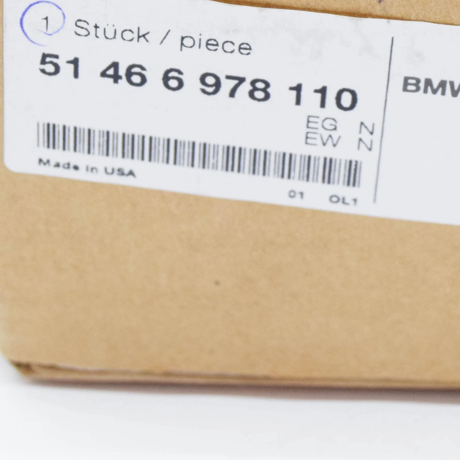 NEW BMW Z4 ROADSTER E85 REAR CENTER CONSOLE FLAP 6978110 51466978110 ORIGINAL