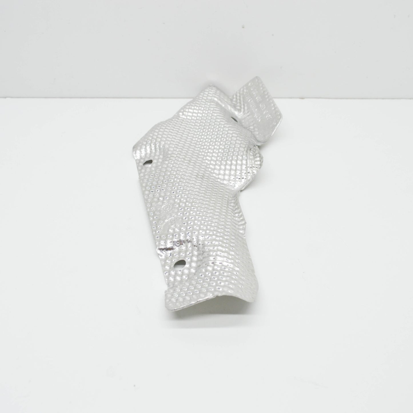 NEW MB C W204 RIGHT SPARE WHEEL TRAY HEAT PROTECTION A2046824671 ORIGINAL