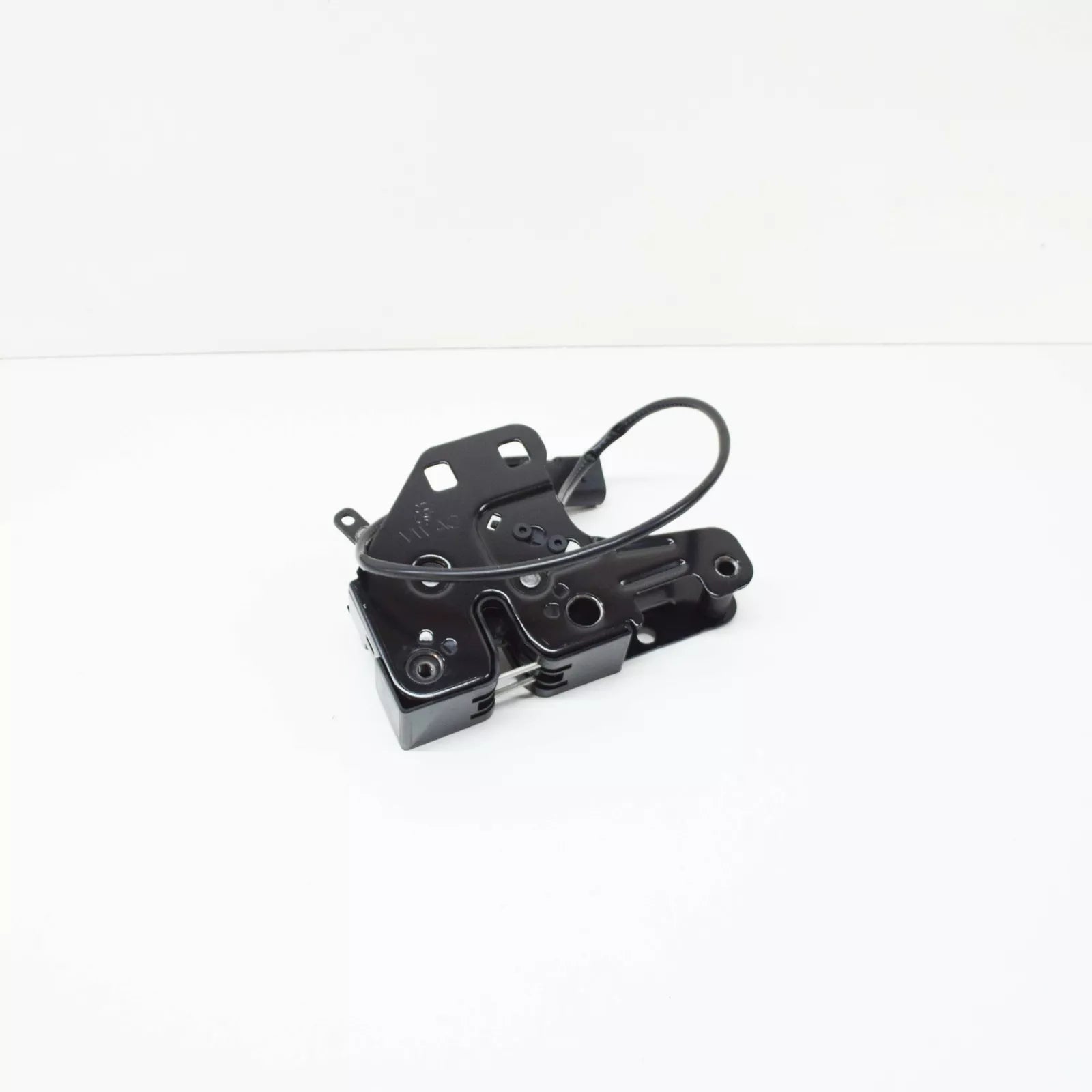 NEW AUDI R8 4S BONNET LOCK 4S0823509 2018