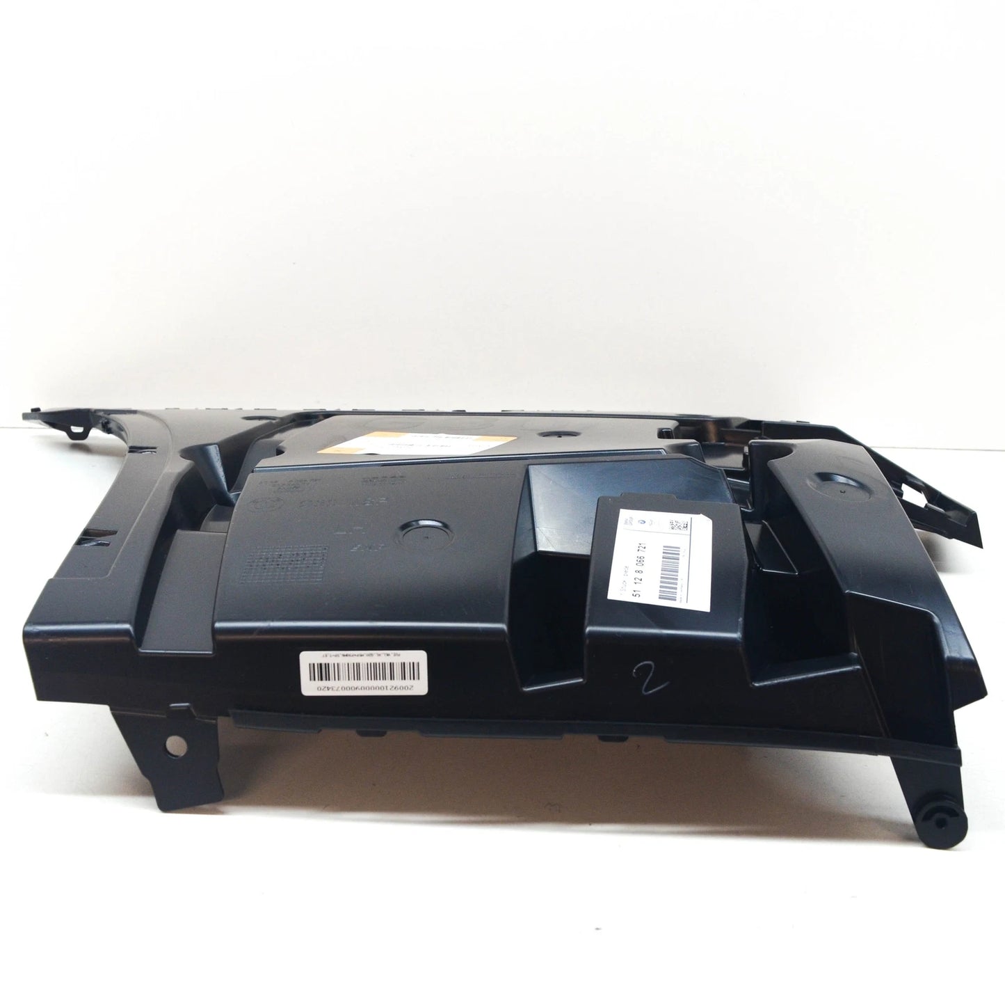 NEW BMW 5 G30 M REAR LEFT BUMPER BRACKET GUIDE 51128066721 ORIGINAL