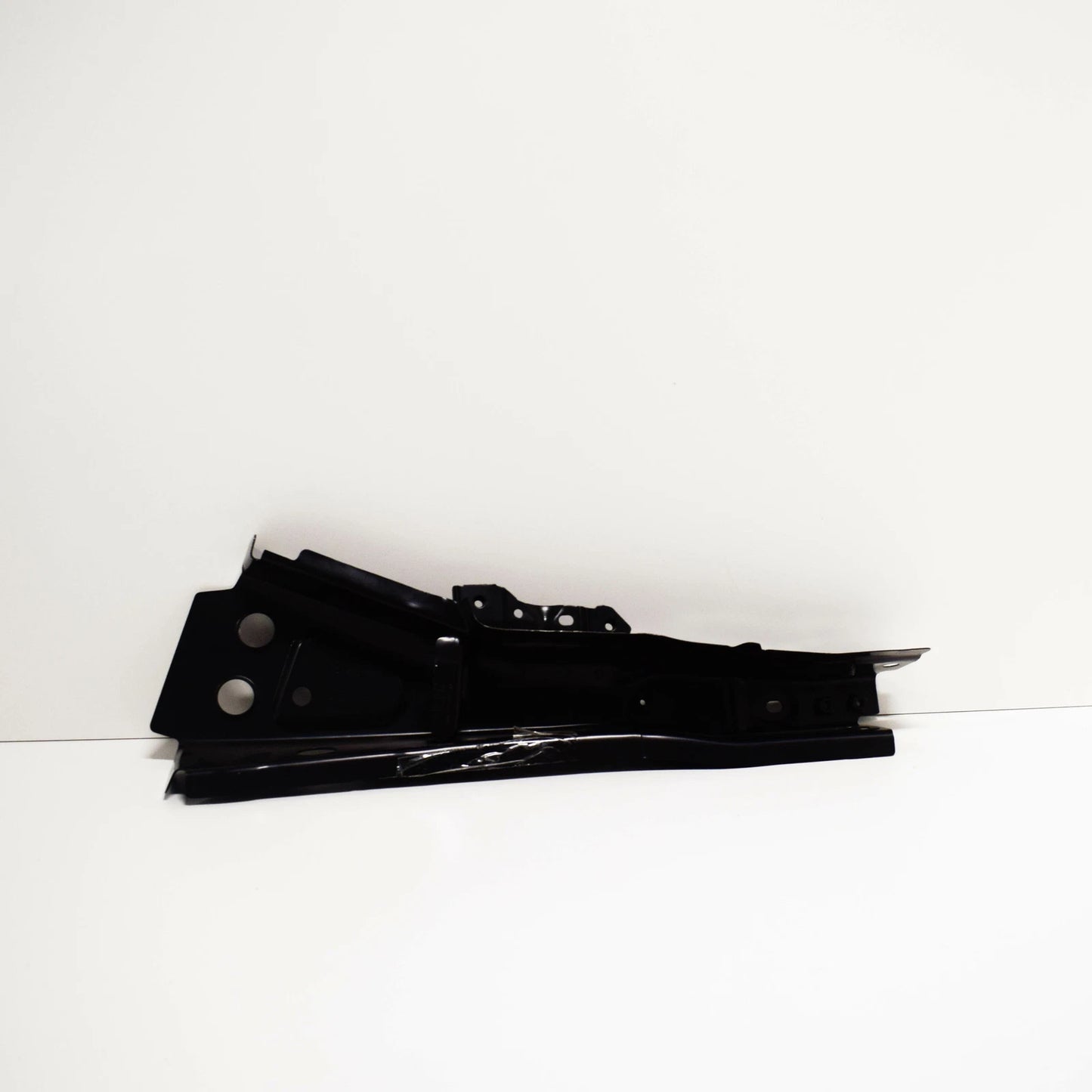 NEW VOLKSWAGEN TOURAN MK2 FRONT LEFT SIDE MEMBER PART 5TA810135D ORIGINAL