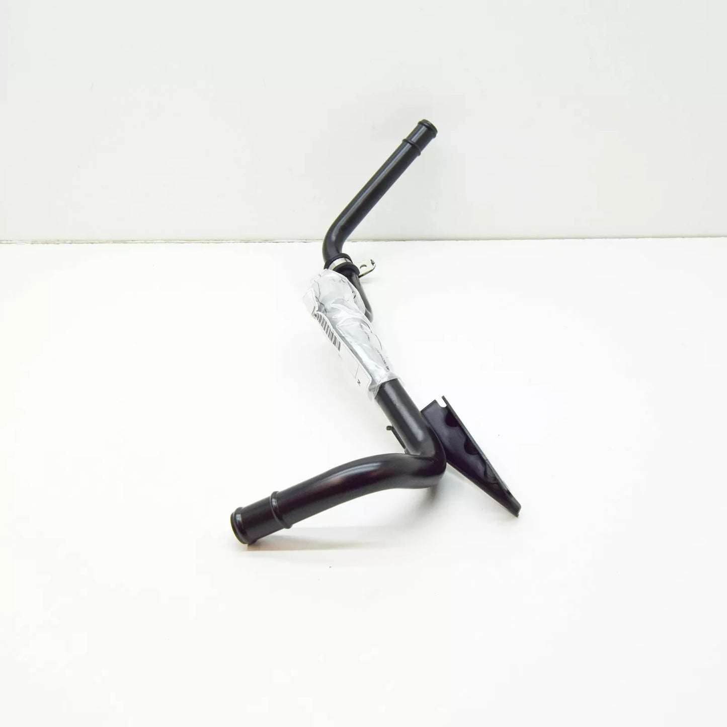 NEW AUDI A3 SPORTBACK 8P ENGINE COOLANT WATER PIPE 038121151C ORIGINAL