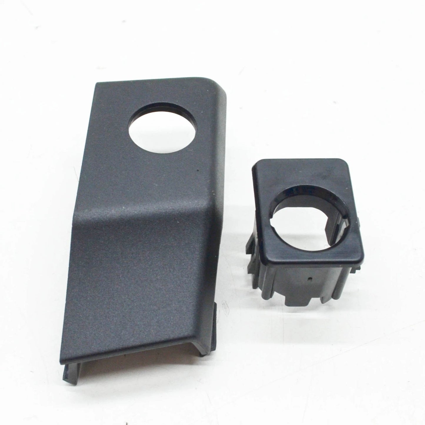 NEW AUDI A8 4H FRONT BUMPER RIGHT PDC INNER HOLDER 4H0919290F ORIGINAL