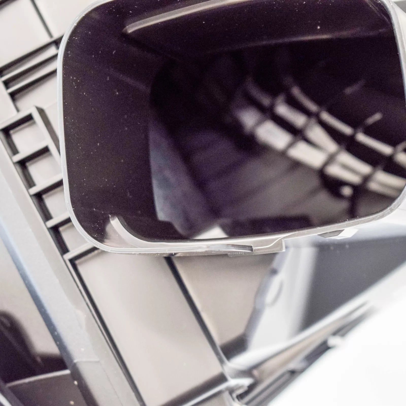 NEW BMW 1 F20 M135I AIR INTAKE MUFFLER 13718616014 2017 ORIGINAL