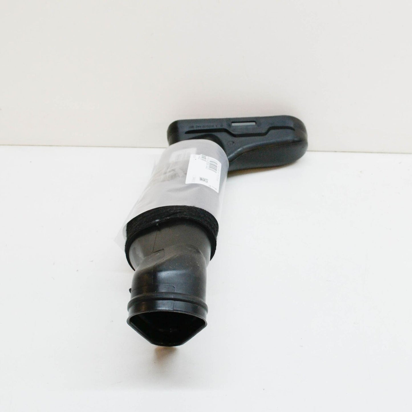 NEW MERCEDES-BENZ E-CLASS W212 AIR DUCT A6420901442 ORIGINAL