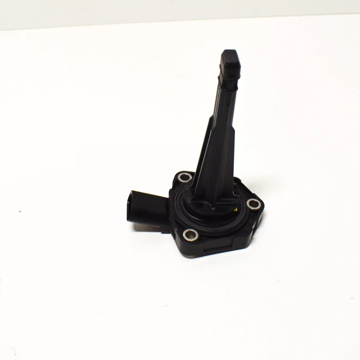 NEW AUDI A4 8K B8 OIL LEVEL SENSOR 03L907660