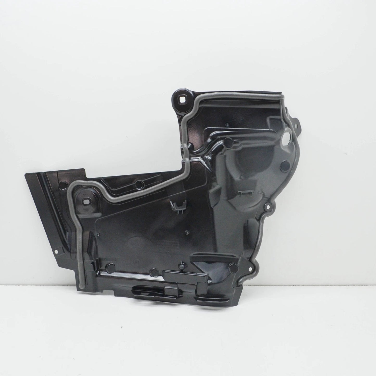 NEW MB E W213 RIGHT ENGINE COMPARTMENT INSULATION PARTITION A2536208000 ORIGINAL