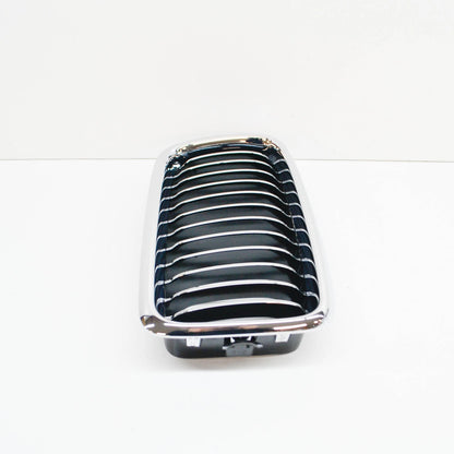 NEW BMW E38 FRONT RADIATOR KIDNEY CHROME GRILLE RIGHT 8231596 51138231596