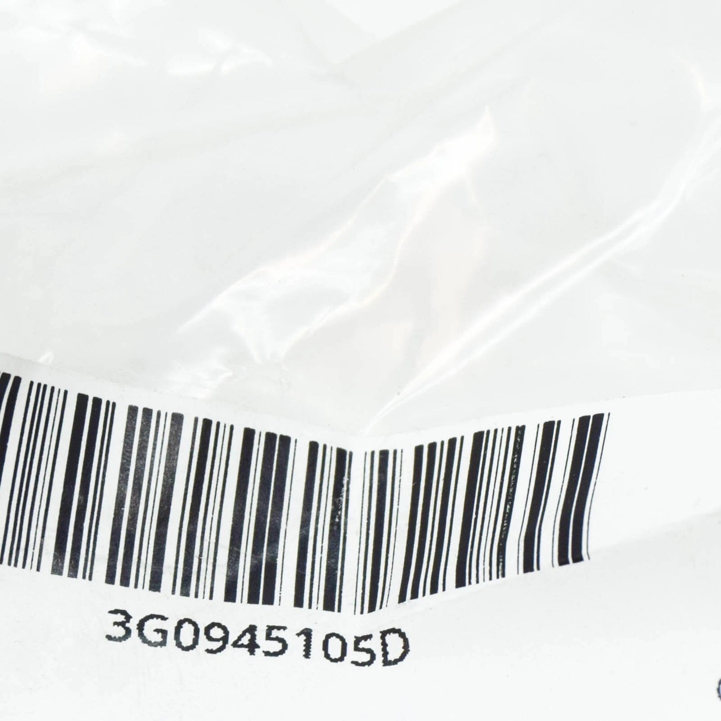 NEW VW PASSAT B8 3G REAR LEFT OUTER BUMPER REFLECTOR 3G0945105D ORIGINAL