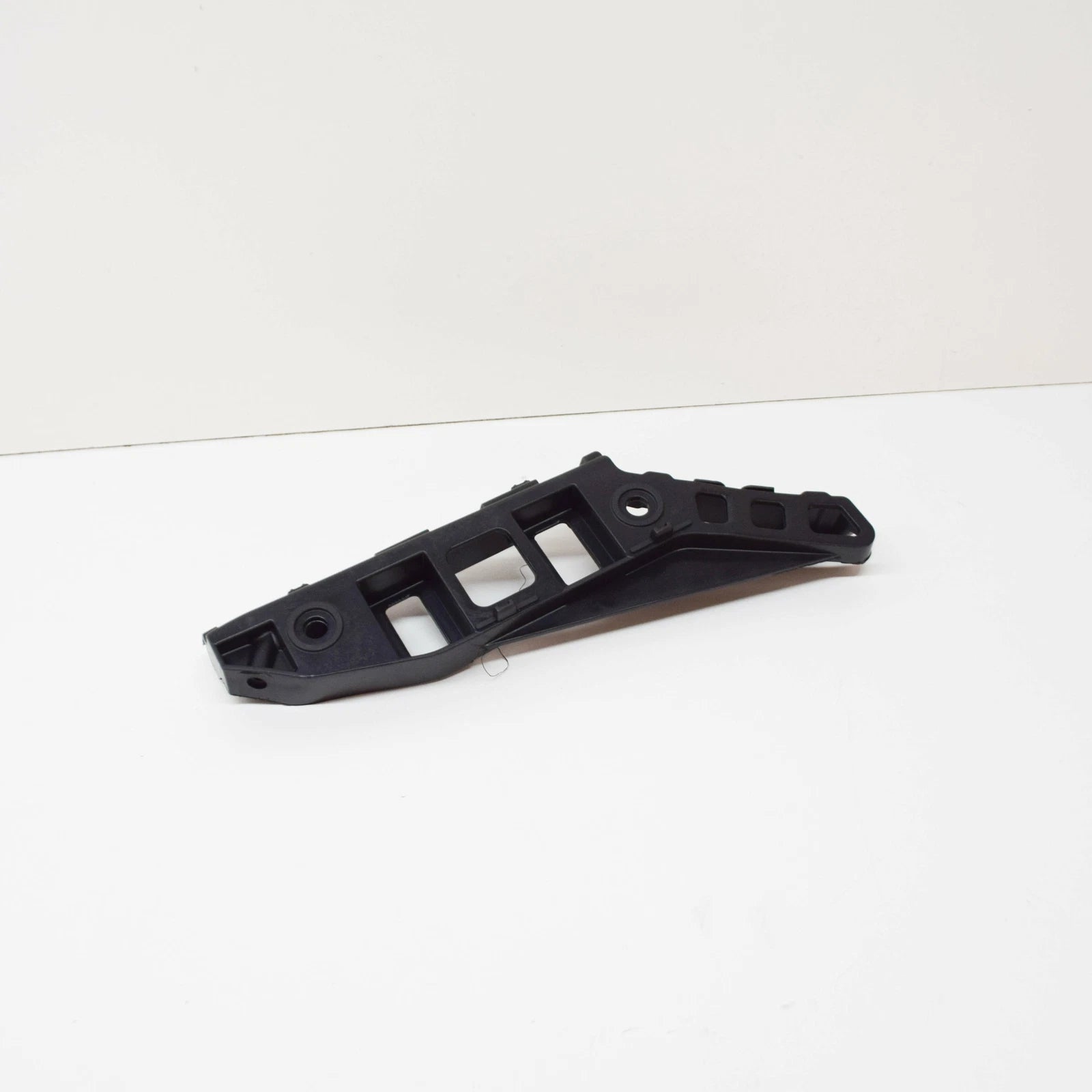 NEW VW SCIROCCO MK3 FRONT BUMPER LEFT SIDE GUIDE PROFILE 1K8807183B ORIGINAL